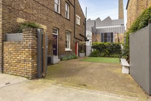 Photo 15- click for photo gallery